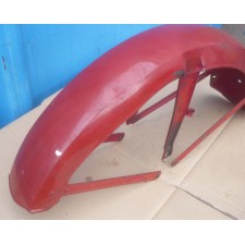 PŘEDNÍ BLATNÍK - SE VZPĚRAMI (TYP 634,472 STARŠÍ VERZE) - ČERVENÝ